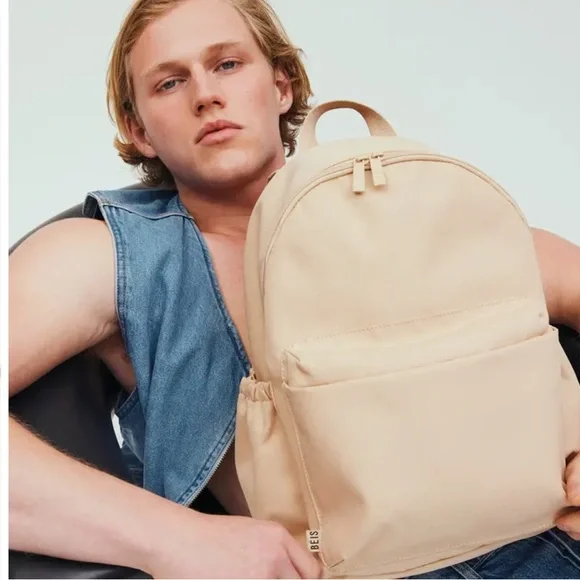 BEIS | Bags | Nwt Beis The Beisics Backpack | Poshmark display picture 2
